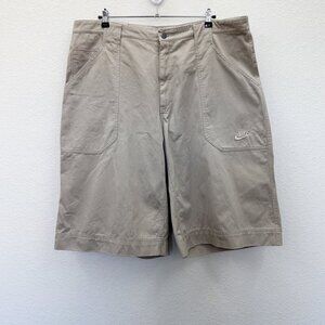 VTG Nike Khaki Tan Baggy Y2K Hip Hop Skater Streetwear Pocket Shorts Mens sz 42